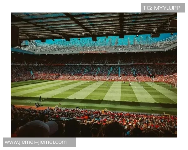 将足球巨星化身旋律,歌声传递绿茵场上的激情与荣耀 将足球巨星化身旋律,歌声传递绿茵场上的激情与荣耀