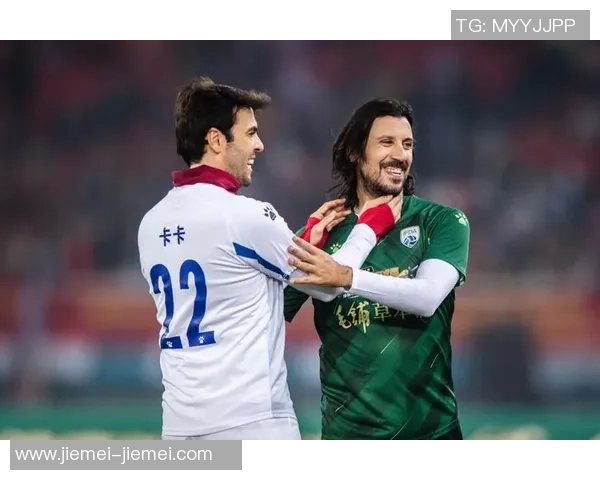 球星颠足球技艺大赛精彩回顾:高手云集展现惊人技巧与创意对决 球星颠足球技艺大赛精彩回顾:高手云集展现惊人技巧与创意对决